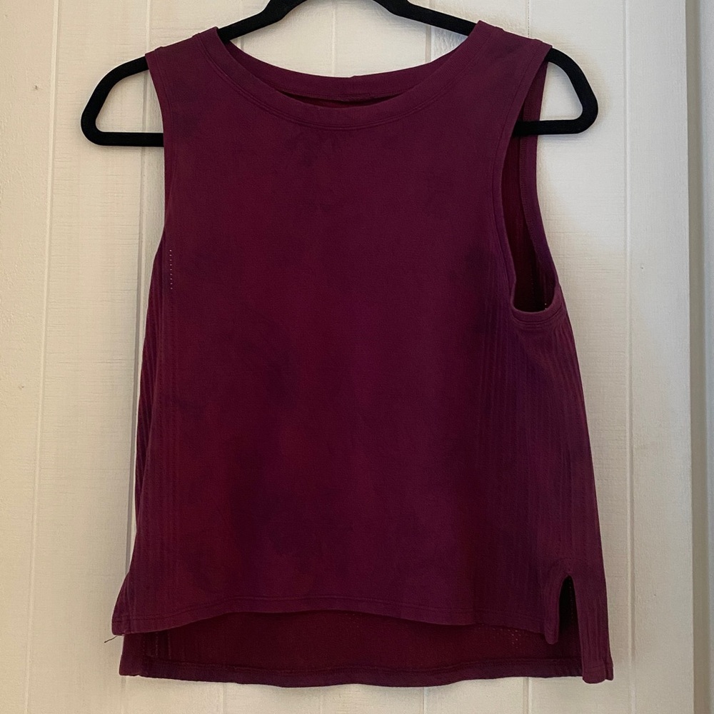 Lululemon Sleeveless Burgundy Top